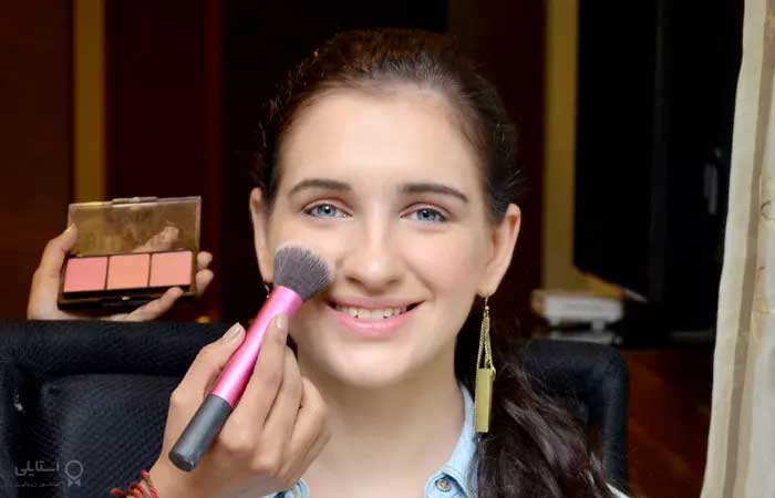 آرایش زیبا برای دختران دانشگاهی