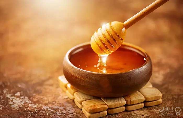 عسل درمان خانگی جوش سر سیاه