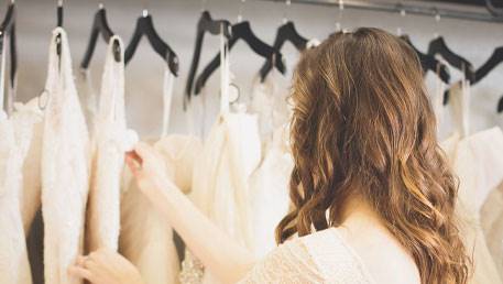 خرید لباس عروس در زمان پاندمی: چیزهایی که باید بدانید