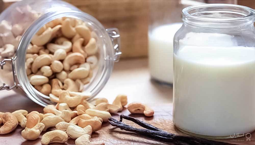 7 فایده‌ی شیر بادام هندی