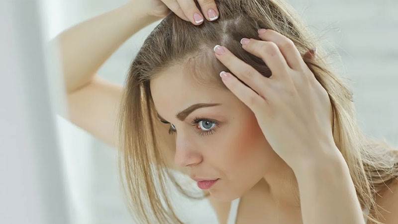 نازک شدن مو: علل ، درمان و نکات پیشگیری