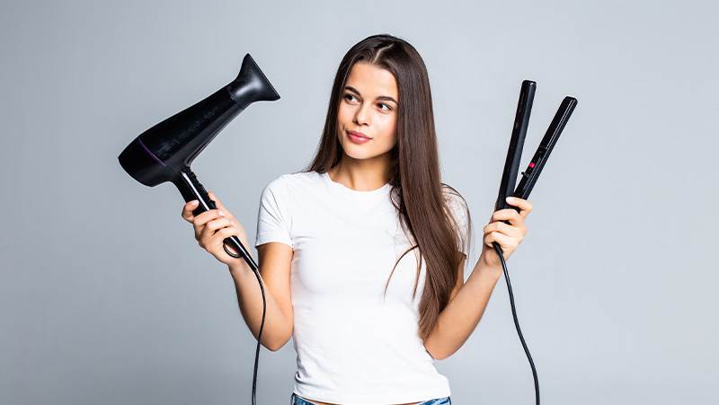 10 روش خانگی برای صاف کردن موها