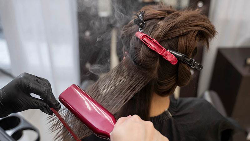 کدام روش صاف کردن مو برای شما بهترین است؟